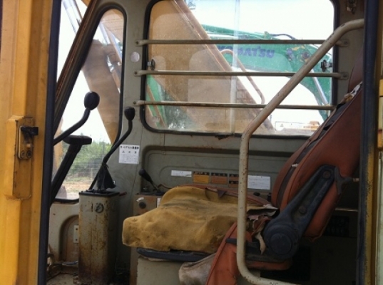 ขายด่วน รถแบคโฮ Komatsu PC120-2 ชม VDO การทำงานได้นะครับ สภาพสวยมาก นำเข้าจากญิ่ปุ่น ติดต่อ 089-8368497 ขายด่วน รถแบคโฮ Komatsu PC120-2 ชม VDO การทำงานได้นะครับ สภาพสวยมาก นำเข้าจากญิ่ปุ่น ติดต่อ 089-8368497