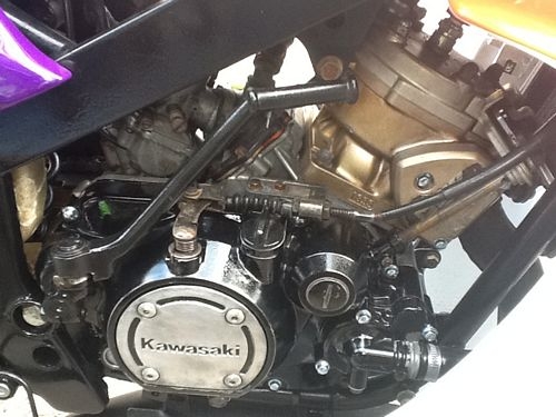 KR150SEเสื้อทองอาร์มกลับชุดสีครบสภาพสวยกริ้บเครื่องดีพร้อมใช้งาน0861030887