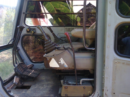 ขายรถแมกโค ฮิตาชิ120 รุ่น2 สุบเปอร์รถเร็วไว ไม่โหลด ขายรถแมกโค ฮิตาชิ120 รุ่น2 สุบเปอร์รถเร็วไว ไม่โหลด