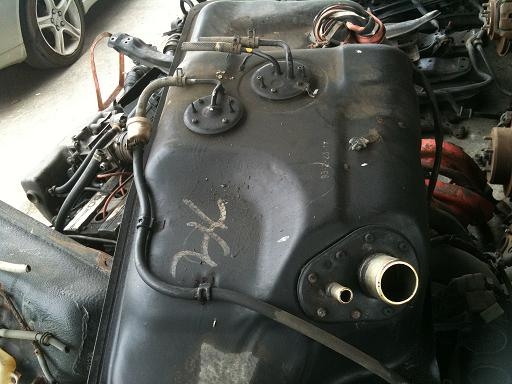 ขาย ถังน้ำมัน  Surf   + ถังน้ำมัน 2 ตัน