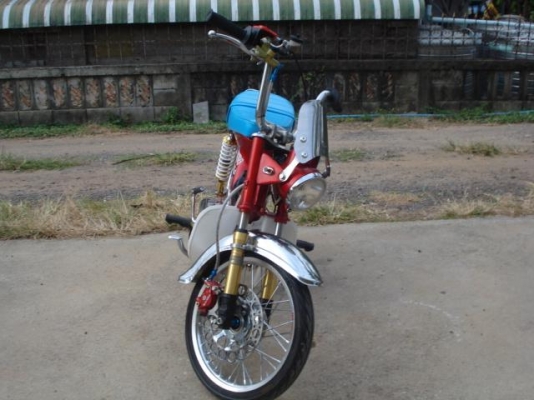 ชาลี ประกอบใหม่ สีสวยๆ