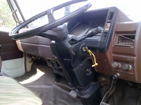 ขายรถหกล้อดั้มพ์ HINO KM 777 หน้า F หลัง F สวย สภาพดี