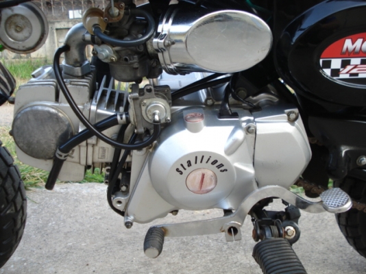 (มั้งกี้)สีดำ สตาเลียนMini Mo Mo Scott ออโต้คลัตช์รถมีทะเบียน