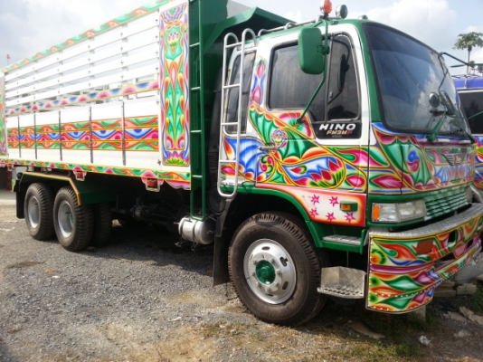 ขายรถHINO3M2เพลาดั้มมีระบบลากจูงยางใหม่10เส้น