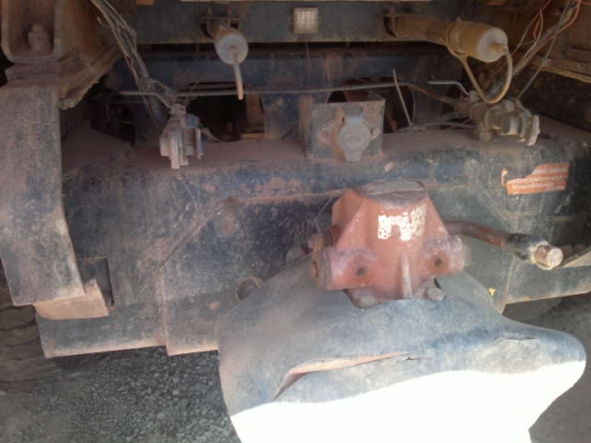 รถฮีโน่ 10 ล้อดั๊ม  FM3M  240 แรงม้า สนใจติดต่อ 081-6079515