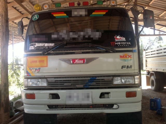 รถฮีโน่ 10 ล้อดั๊ม  FM3M  240 แรงม้า สนใจติดต่อ 081-6079515