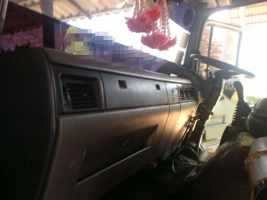 รถฮีโน่ 10 ล้อดั๊ม  FM3M  240 แรงม้า สนใจติดต่อ 081-6079515