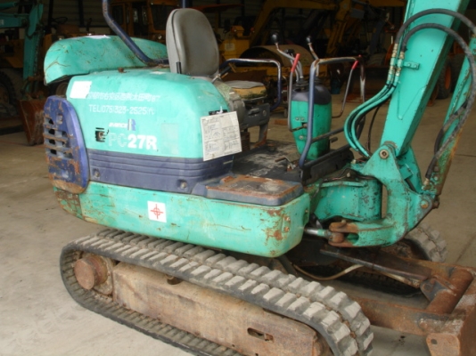 Komatsu PC27R-8 นำเข้าจากญี่ปุ่น สภาพดี ราคาไม่แพงครับ