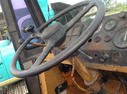 ขายรถตักล้อยาง ขายรถตักล้อยาง