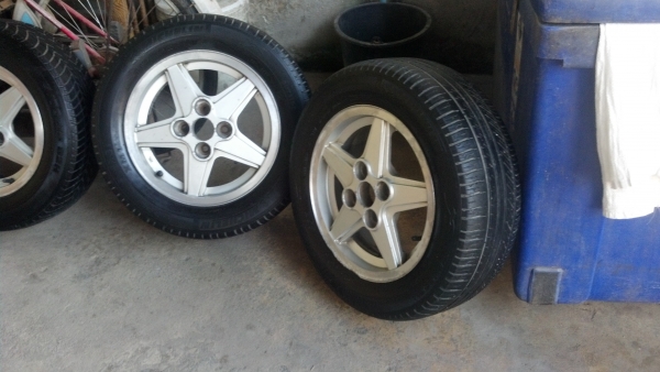 แม็กเรคโท 4 รู 100 พร้อมยาง 3500 บาทคับ