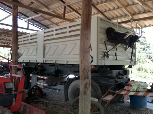 ขายห่างพ่วง สามมิต   2 เพลา  ปี 49  สนใจติดต่อ 081-6079515