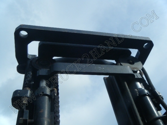 รถฟอร์คลิฟต์ ยี่ห้อ TOYOTA รุ่น FD25(ขายรวม 2 คัน)