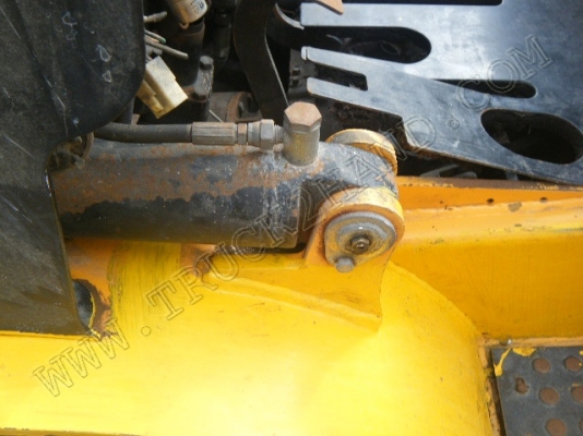 รถฟอร์คลิฟต์ ยี่ห้อ TOYOTA รุ่น FD25(ขายรวม 2 คัน)