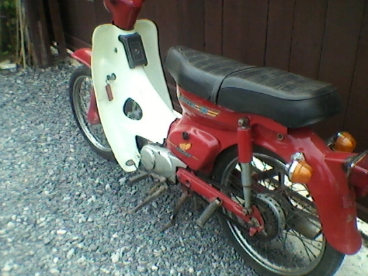 ขายฮอนด้า c 70 9500 บาท ขายฮอนด้า c 70 9500 บาท