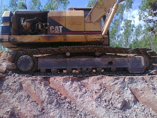 ขายด่วน!..รถขุด CAT 320 V1 ใบสัญญาซื้อขาย เครื่องดี ปั้มดี ขุดดินแรงดี ไม่มีโหลด.