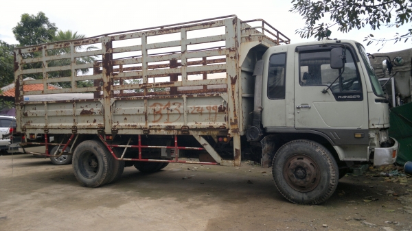 ขายรถ 6 ล้อ กระบะคอกเกษตรไม่ดั้ม HINO FE-173 วางหัวสิงไฮเท็ก รถพร้อมใช้ สนใจรีบจองด่วน