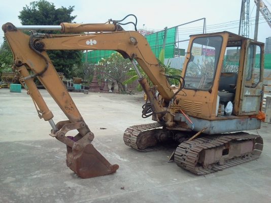 ขายรถแบคโฮKOMATSU PC40 รุ่น1  โทร 084-055-7743