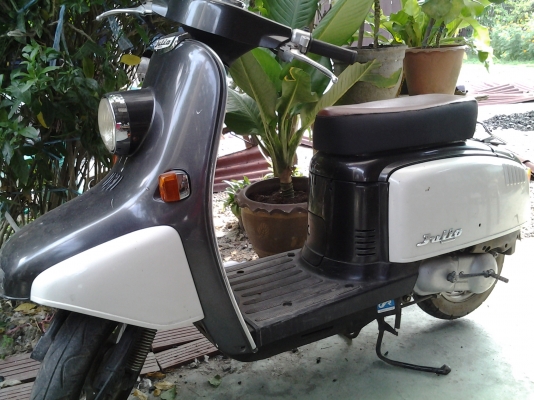 ขายฮอนด้า julio 18000 บาท ขายฮอนด้า julio 18000 บาท