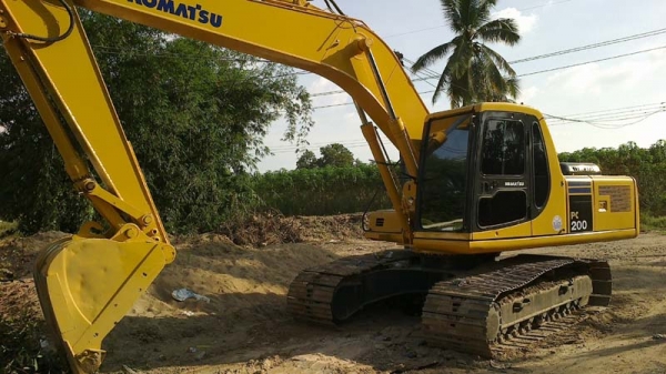 Komatsu PC200-6 SN:8xxxx Up เก็บใหม่ เอกสาร ใบ Inv ,ช่วงล่างเต็ม,ไฟฟ้าครบ