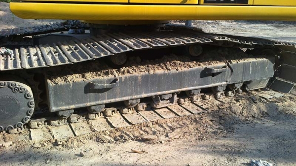 Komatsu PC200-6 SN:8xxxx Up เก็บใหม่ เอกสาร ใบ Inv ,ช่วงล่างเต็ม,ไฟฟ้าครบ
