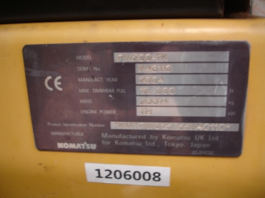 Komatsu PW200-7K นำเข้าจากอังกฤษ สภาพสวยมาก ราคาไม่แพงครับ