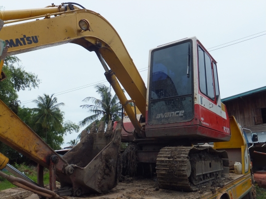 โคมัสสุPC60-6เก่านอกใช้งาน9908ช.มไฟฟ้าครบทุกจุดเอวแน่น