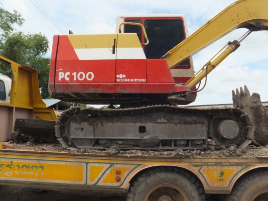 โคมัสสุPC60-6เก่านอกใช้งาน9908ช.มไฟฟ้าครบทุกจุดเอวแน่น