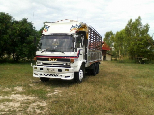 รถบรรทุก10ล้อ เครื่องยนต์ 175แรง