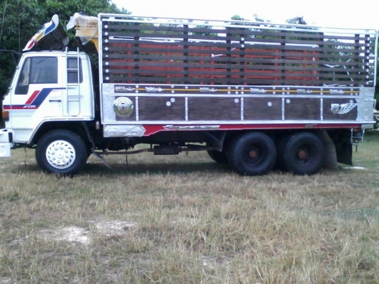 รถบรรทุก10ล้อ เครื่องยนต์ 175แรง รถบรรทุก10ล้อ เครื่องยนต์ 175แรง