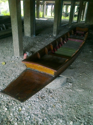 ขายเรือเข็มไม้สัก 10 ศอก พร้อมใช้