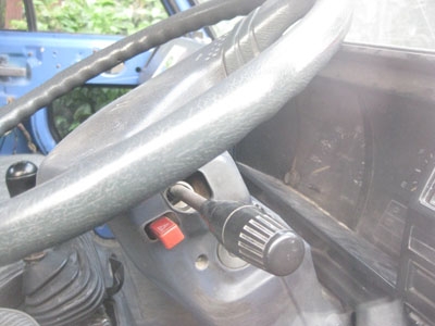 ขาย Isuzu NKR เครื่อง 4JG2 ขนาด 100 แรง กระบะเหล็กเปิด 3 ด้าน โทร 088-4501277