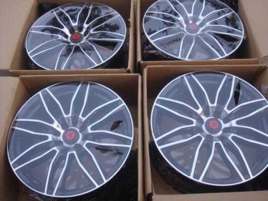 ขาย LENSO SAMURAI AZURA 17 4 รู 100 / 114 คับ