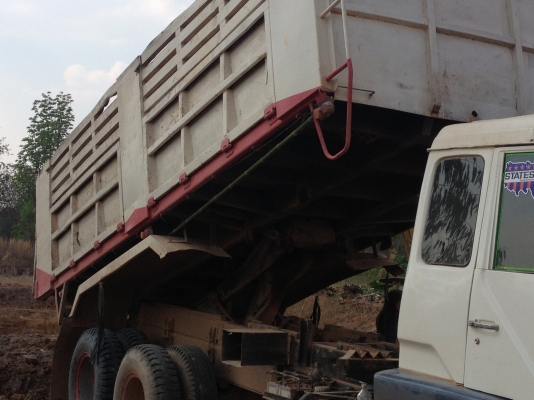 ขาย 10 ล้อ MITSUBISHI FN527 TF-49xx สภาพพร้อมใช้งาน เครื่องเกียร์เฟืองท้ายดี ยางพร้อมใช้ทั้ง10เส้น เอกสารเต็มพร้อมโอน