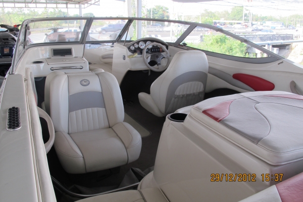 ใหม่มาก ขายเรือ  STINGRAY  18.5 ฟุต เครื่อง VOLVO 3.0 ปี 2007 เรือนำเข้า USA ราคาถูกที่สุด