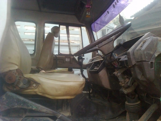 MITSUBISHI FUSO FN527 - 190 HP 6D16 MA สิบล้อดั๊มพ์ 2 เพลา กระบะดั๊มพ์เหล็ก 12 ตันสภาพดี เครื่องแรงดี หัวเก๋งภายในคอนโซลอยู่ครบ แอร์ พวงมาลัยเพาเวอร์ เบรคทริ๊ปฟี้ ช่วงล่างคัชซีดีไม่แตกไม่บวม ยางสภาพดี 10 เส้นพร้อมบรรทุกพร้อมใช้งานได้เลย เอกสารทะเบียนภาษีค