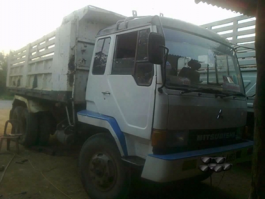 MITSUBISHI FUSO FN527 - 190 HP 6D16 MA สิบล้อดั๊มพ์ 2 เพลา กระบะดั๊มพ์เหล็ก 12 ตันสภาพดี เครื่องแรงดี หัวเก๋งภายในคอนโซลอยู่ครบ แอร์ พวงมาลัยเพาเวอร์ เบรคทริ๊ปฟี้ ช่วงล่างคัชซีดีไม่แตกไม่บวม ยางสภาพดี 10 เส้นพร้อมบรรทุกพร้อมใช้งานได้เลย เอกสารทะเบียนภาษีค