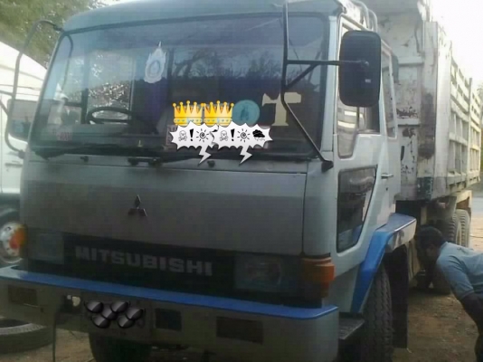 MITSUBISHI FUSO FN527 - 190 HP 6D16 MA สิบล้อดั๊มพ์ 2 เพลา กระบะดั๊มพ์เหล็ก 12 ตันสภาพดี เครื่องแรงดี หัวเก๋งภายในคอนโซลอยู่ครบ แอร์ พวงมาลัยเพาเวอร์ เบรคทริ๊ปฟี้ ช่วงล่างคัชซีดีไม่แตกไม่บวม ยางสภาพดี 10 เส้นพร้อมบรรทุกพร้อมใช้งานได้เลย เอกสารทะเบียนภาษีค