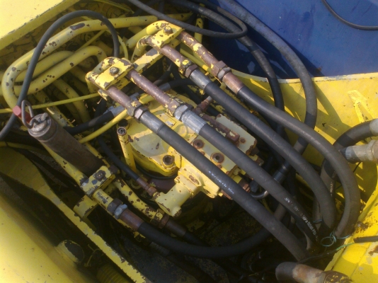 ขายรถแมคโคร KOBELCO SK 200 .ใบ INVOICE