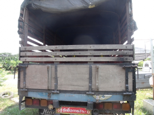 ขาย HINO KM310 6ล้อ รถห้าง ยาว4.50ม. ปี80.