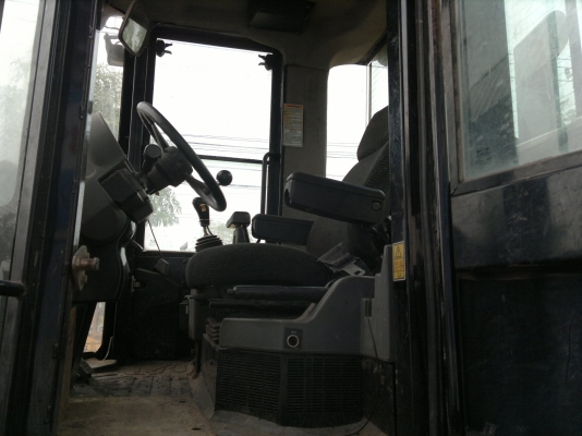 รถตักล้อยาง CAT 924GZ สภาพดี เครื่องดี ใช้งานได้เลย แอร์เย็นเฉียบ ราคาถูกครับ  ติดต่อผม มานะ 085-9049669