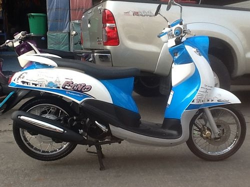 FINOลายปารีสรถปี2012วิ่ง2xxxโลเอกสารครบพร้อมโอน