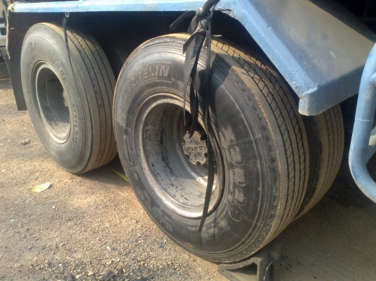 ขายด่วนรถบรรทุกหัวลากพร้อมหาง HINO FM3M 2 เพลา ขายด่วนรถบรรทุกหัวลากพร้อมหาง HINO FM3M 2 เพลา