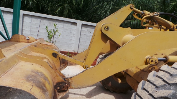 KOMATSU  WA100-3E SERIAL NO.532XX  พี่อั๋น สุราษฏร์ธานี แล้วค่ะ