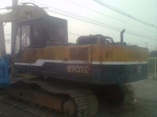 KOBELCO MARK I - K907D SK 200 สภาพดีเดิมๆ เครื่องเดิมปั๊มเดิม K3V แห้งดีไม่มีเยิ้ม ภายในเก๋งสะอาด บูมอาร์มสวยมีปะบ้างเล็กน้อย ช่วงล่างโรลเลอร์โซ่บูทใบแทรกสภาพดี เอกสารเล่มทะเบียน ราคาต่อรองได้ครับ