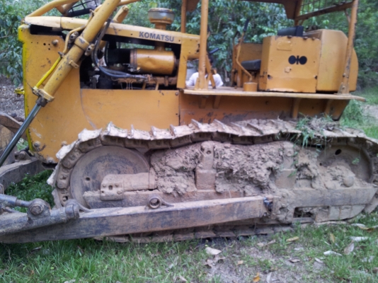 ขายด่วนD50A-15 เอาไปใช้งานได้เลยไม่ต้องเก็บซ่อม ขายด่วนD50A-15 เอาไปใช้งานได้เลยไม่ต้องเก็บซ่อม