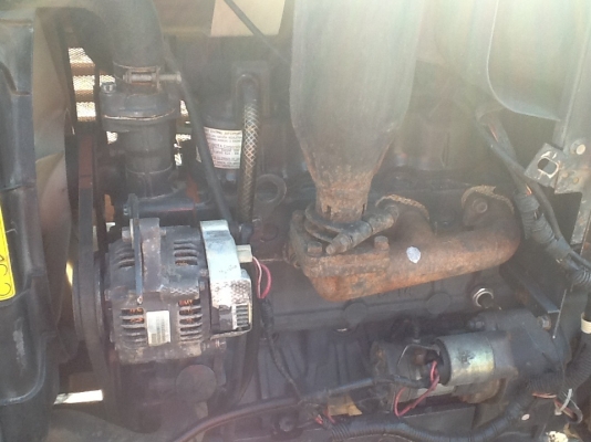 คูโบต้า L2605 4 WD 2 เพลาพร้อมโรตารี่. ขายตามสภาพถูกๆ