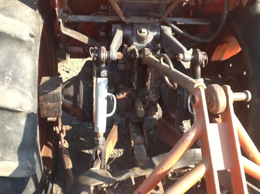 คูโบต้า L2605 4 WD 2 เพลาพร้อมโรตารี่. ขายตามสภาพถูกๆ