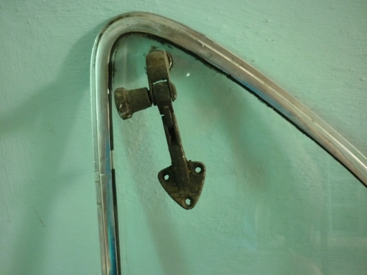 กระจกข้างด้านหลัง