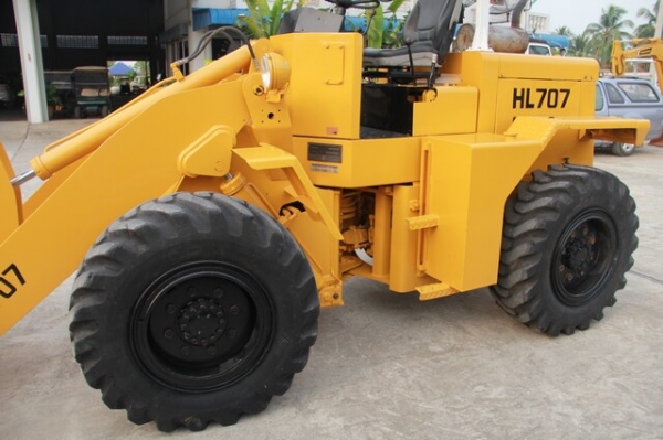 ขายรถตักล้อยาง Mitsui-HL707 มือสองญี่ปุ่นแท้ ไม่เคยใช้งานในไทย ขายรถตักล้อยาง Mitsui-HL707 มือสองญี่ปุ่นแท้ ไม่เคยใช้งานในไทย