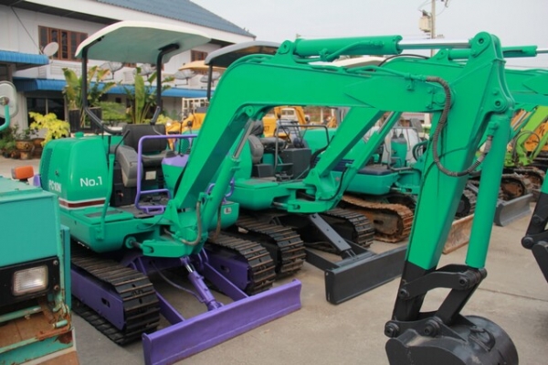 มือสองญี่ปุ่นนำเข้าเอง แบคโฮ KOMATSU-PC10N-7 มือสองญี่ปุ่นแท้ สภาพดี ทำสีแล้ว รถพร้อมใช้ ราคาคุยกันได้ มีบริการขนส่ง มือสองญี่ปุ่นนำเข้าเอง แบคโฮ KOMATSU-PC10N-7 มือสองญี่ปุ่นแท้ สภาพดี ทำสีแล้ว รถพร้อมใช้ ราคาคุยกันได้ มีบริการขนส่ง